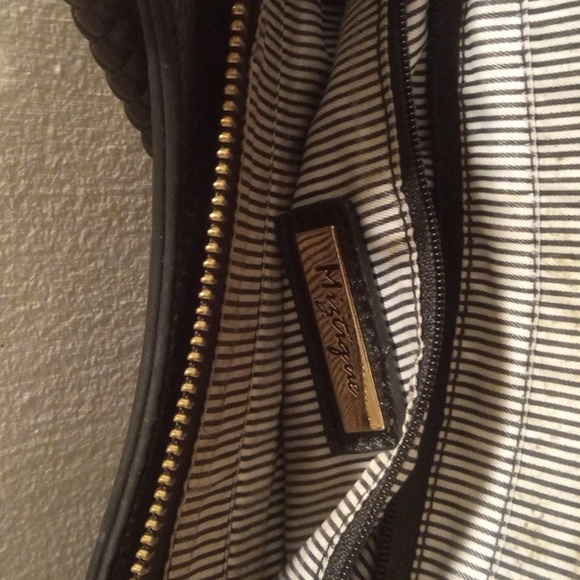 Miztique - Picture 2 of 5